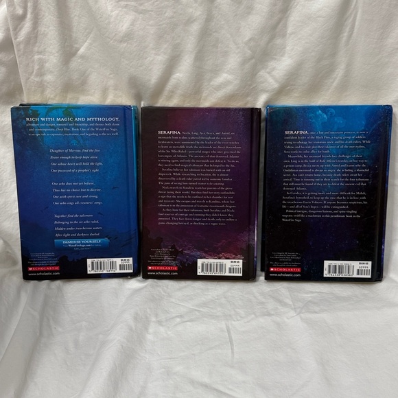 Waterfire Saga: Books 1-3 (Deep Blue, Rogue Wave, Dark Tide)- Jennifer Donnelly - Picture 3 of 13